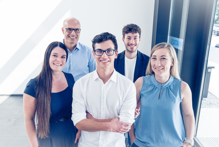 INFORMATICS Holding GmbH Bild 1