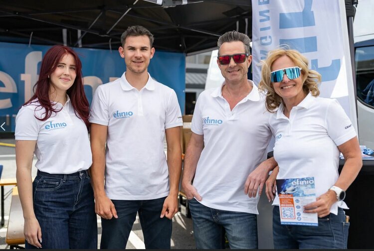 efinio IT & ENGINEERING Bild 2