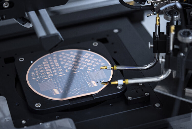 TDK Electronics GmbH & Co OG Bild 7