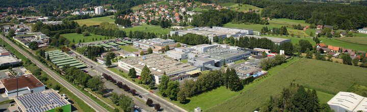 Titelbild der Firma TDK Electronics GmbH & Co OG