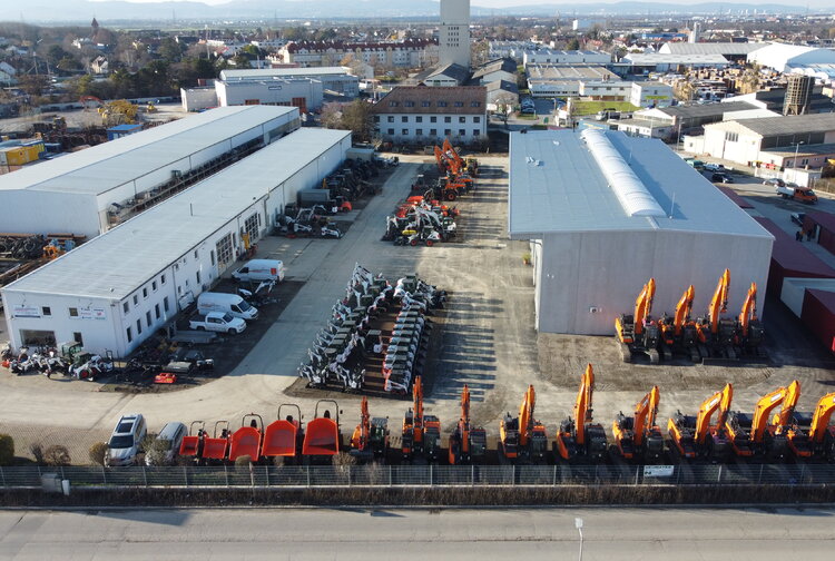 Eisenwagen Baumaschinen GmbH Bild 1