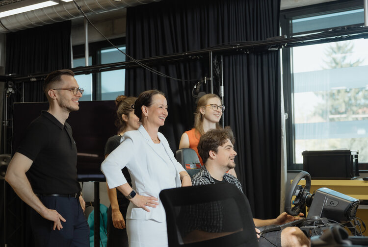 IT:U – Interdisciplinary Transformation University Austria Bild 1