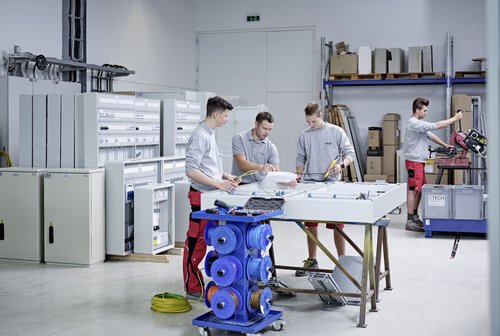 ETECH Schmid u Pachler Elektrotechnik GmbH & CoKG