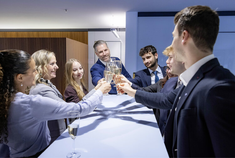Hypo Tirol Bank Bild 6