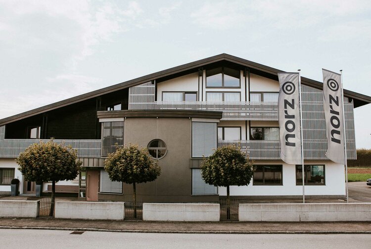 Norz Innenarchitektur & Möbeltischlerei GmbH Bild 2