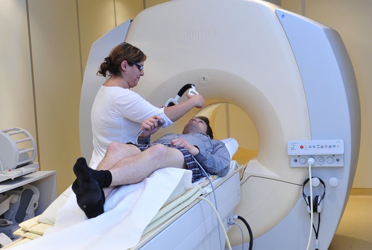 Diagnosticum Dr. Sochor & Partner Gersthof , Institut für MRT und CT Bild 8