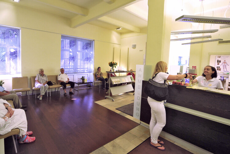 Diagnosticum Dr. Sochor & Partner Gersthof , Institut für MRT und CT Bild 2