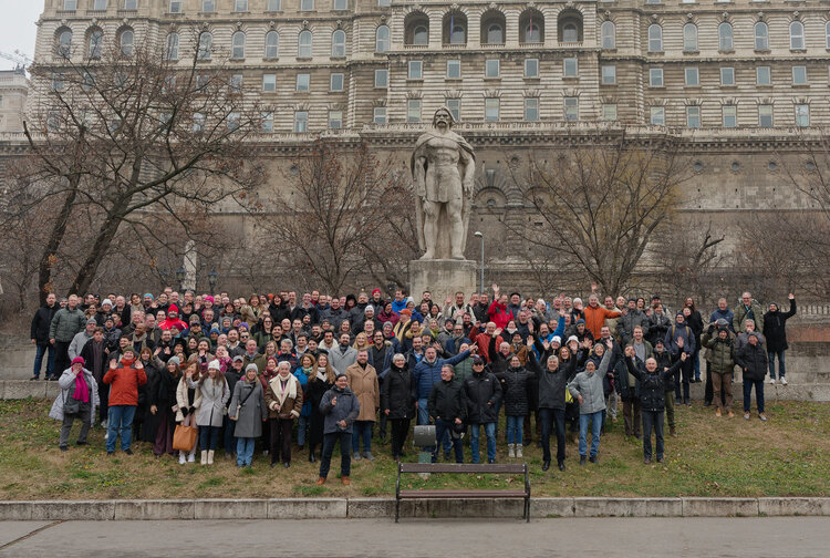 ISIS Papyrus Europe AG Bild 3