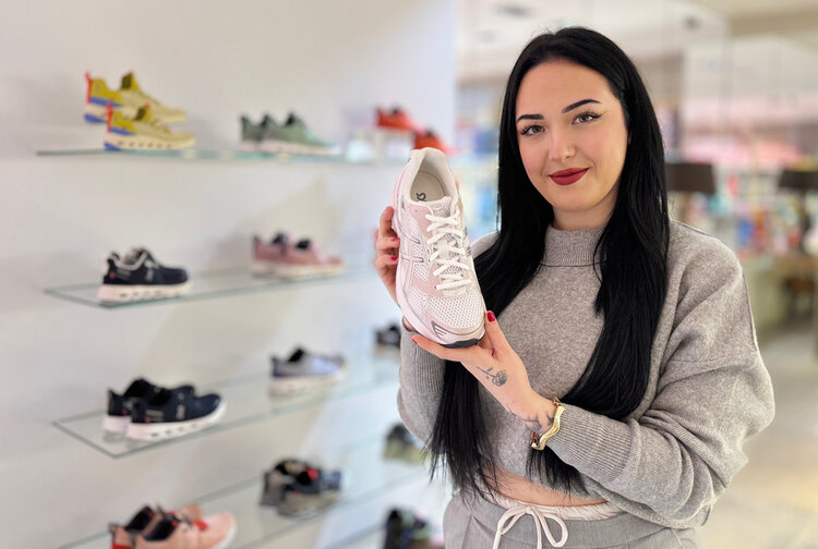 HUMANIC & SHOE4YOU (Marken der Leder & Schuh AG) Bild 1