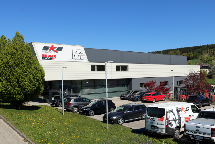 SKS Gabelstapler GmbH Bild 2