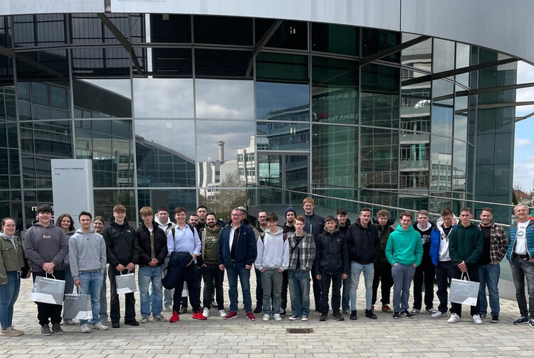 Auto Esthofer Team GmbH Bild 2