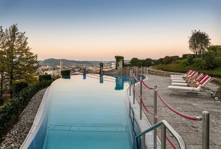 Hotel Schloss Mönchstein Docis GmbH & Co KG Bild 4