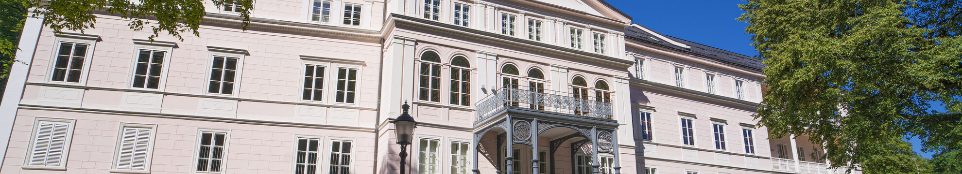 Schloss Arenberg gem. Betriebs GmbH