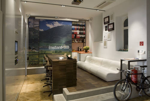 Instant, Design GmbH
