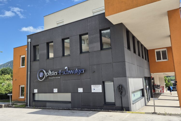 Pfister + Schwaiger Steuerberatungs-GmbH & Co KG Bild 1