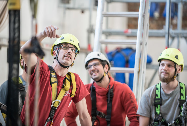 HOEHENWERKSTATT GmbH - Höhenarbeit & Sicherungstechnik Bild 1