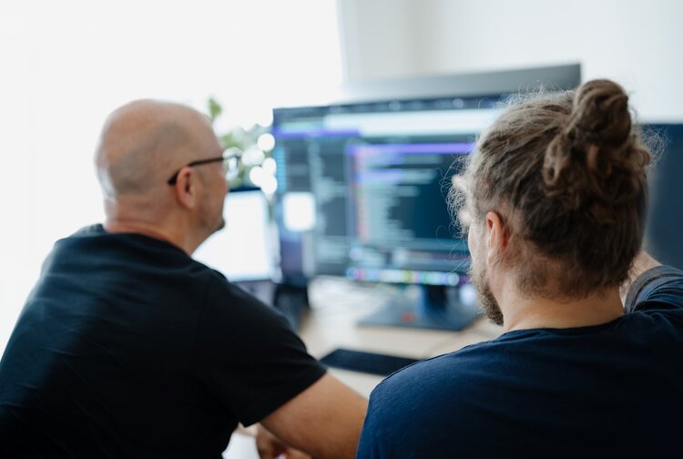 s-team IT solutions GmbH Bild 2