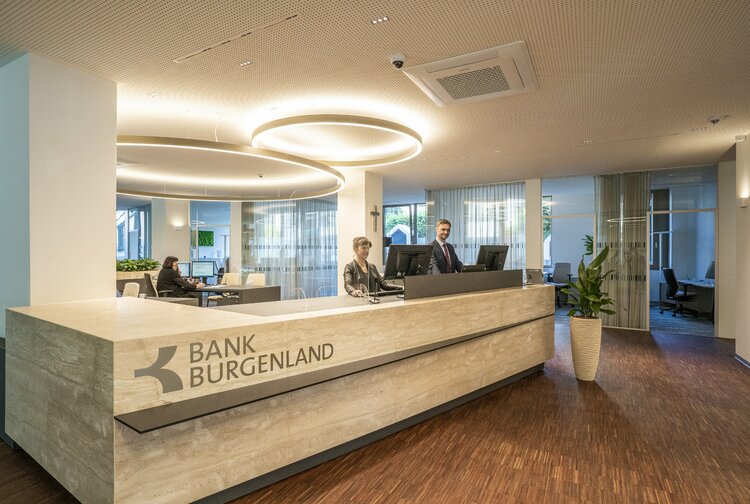 Bank Burgenland Bild 7