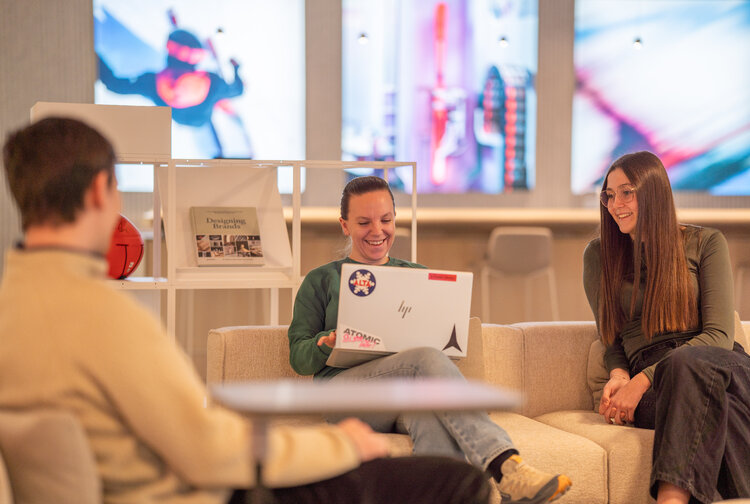 Amer Sports Austria Bild 4