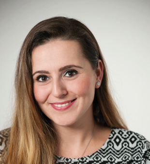 Foto von Mag. (FH) Helena Dolmaya