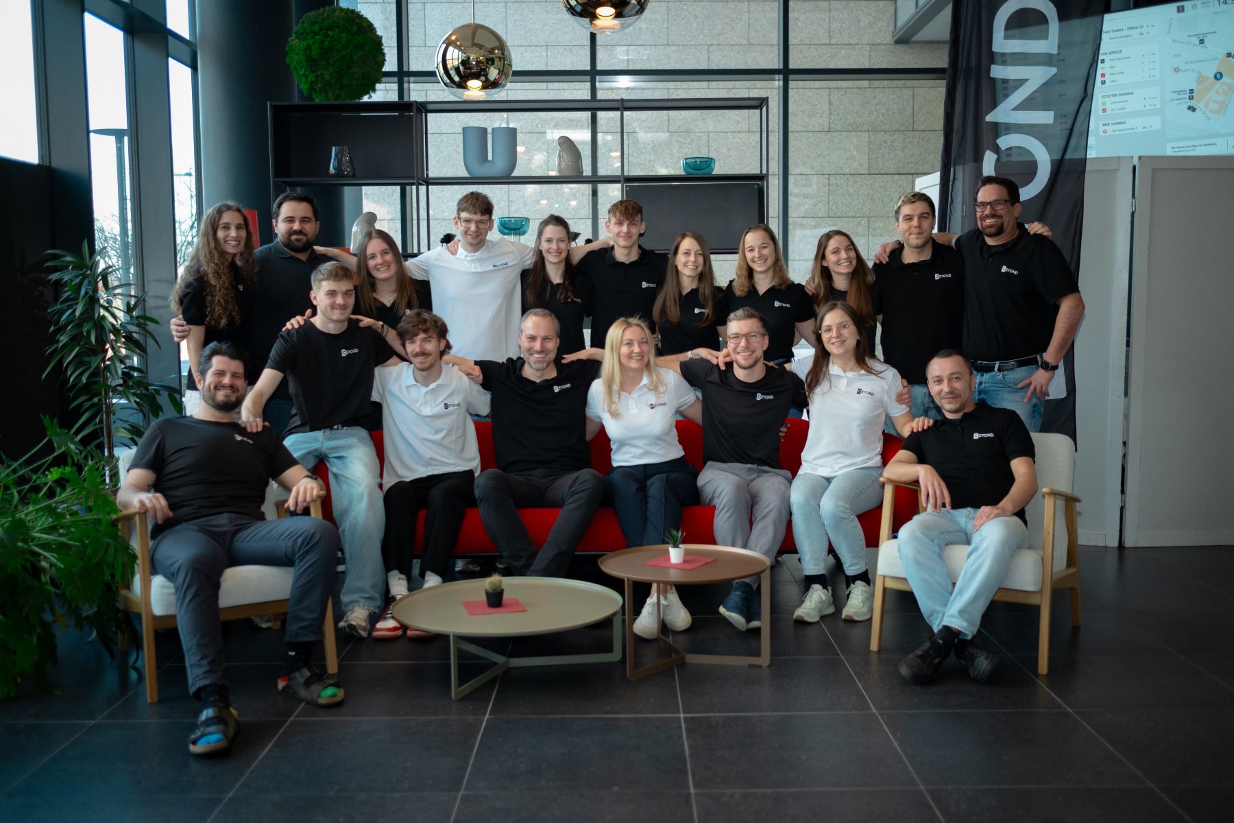 Titelbild von CEYOND Group 
